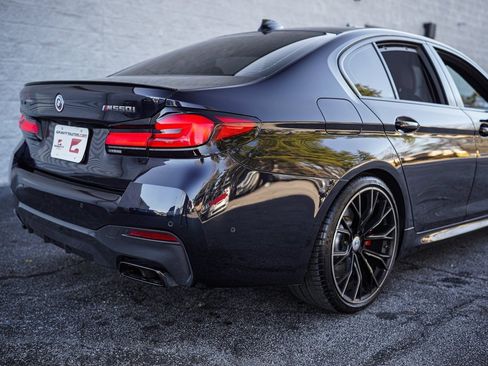 Used 2023 BMW M550i xDrive w/ Dynamic Handling Package image 14