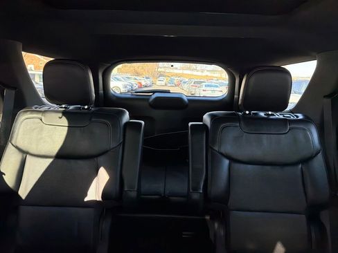 Used 2020 Ford Explorer ST w/ ST Street Pack image 30