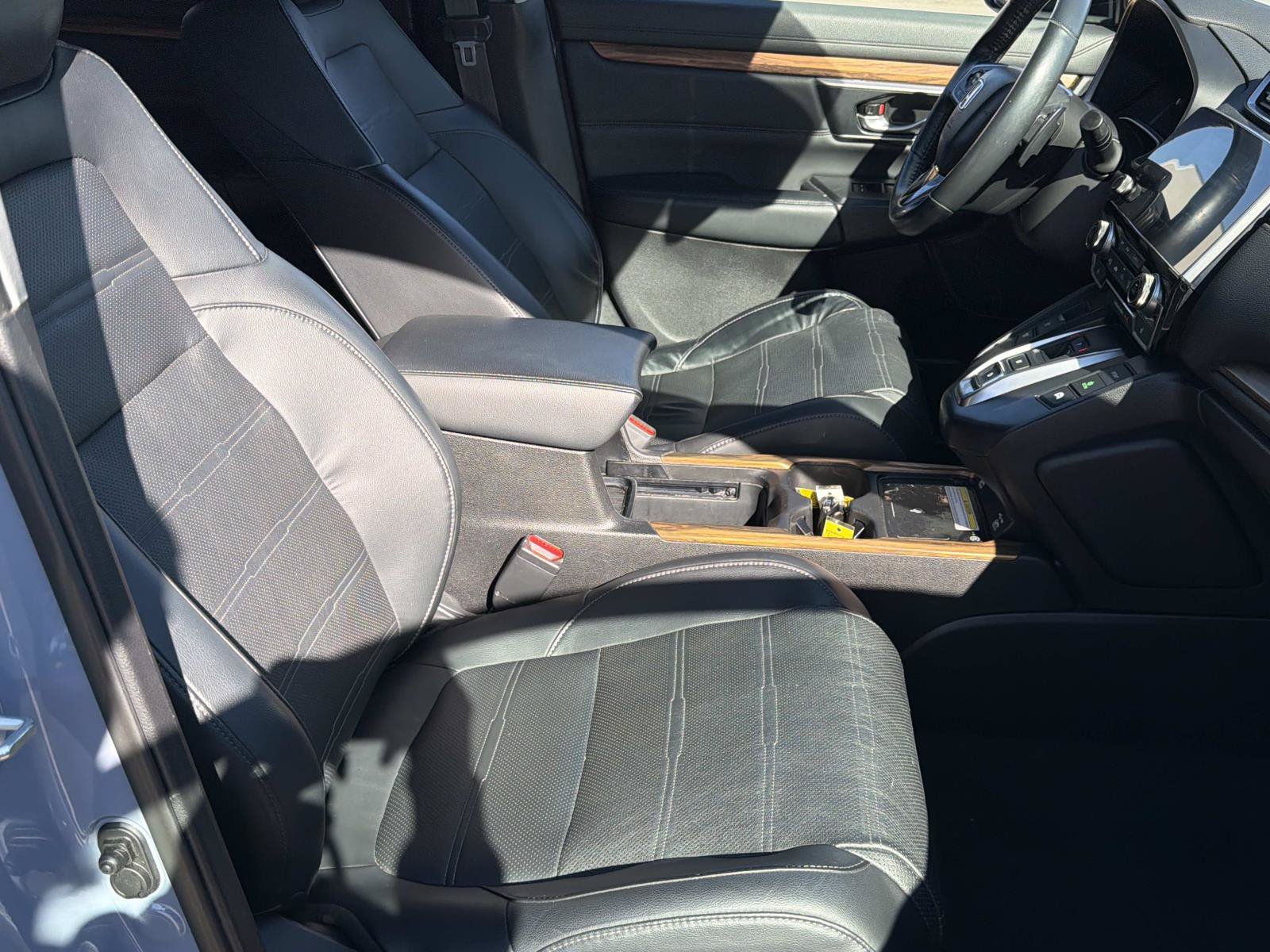Used 2021 Honda CR-V Touring image 23