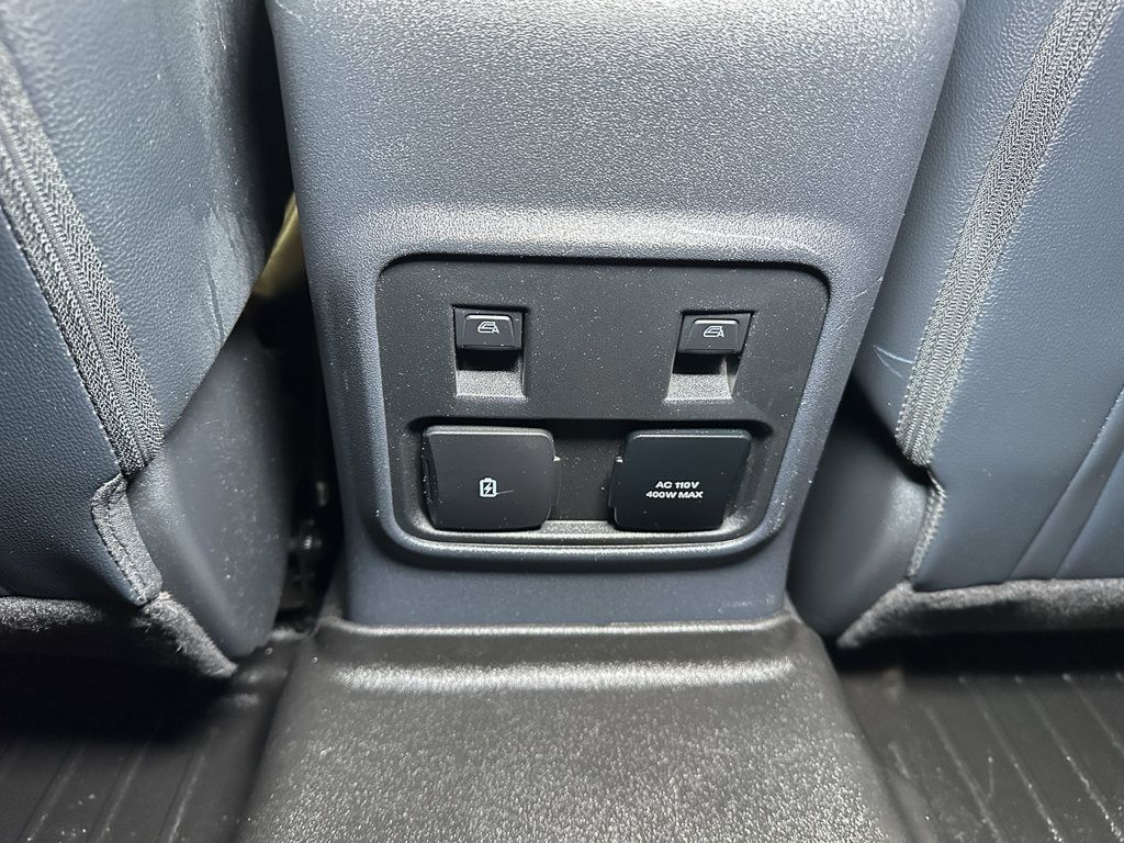 Used 2022 Ford Bronco Wildtrak AWD/4WD image 31
