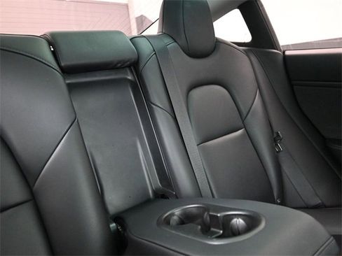 Used 2019 Tesla Model 3 Standard Range Plus image 21