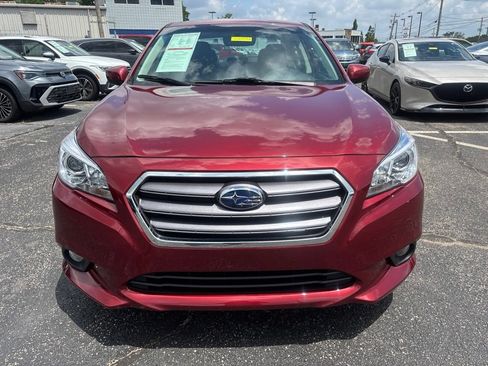 Used 2017 Subaru Legacy 2.5i Premium AWD/4WD image 2