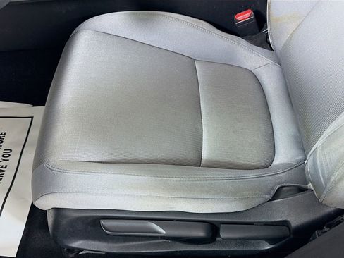 Used 2019 Honda Accord LX image 12