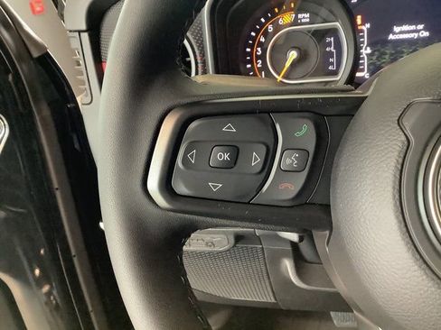 New 2026 Jeep Wrangler Unlimited Rubicon image 12