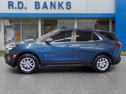 Certified 2024 Chevrolet Equinox LT AWD/4WD image 2