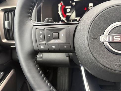 New 2025 Nissan Pathfinder Platinum image 22