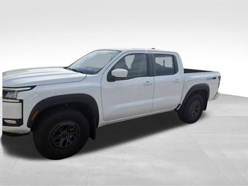 Used 2026 Nissan Frontier PRO-4X w/ Pro-4x Convenience Package AWD/4WD image 4