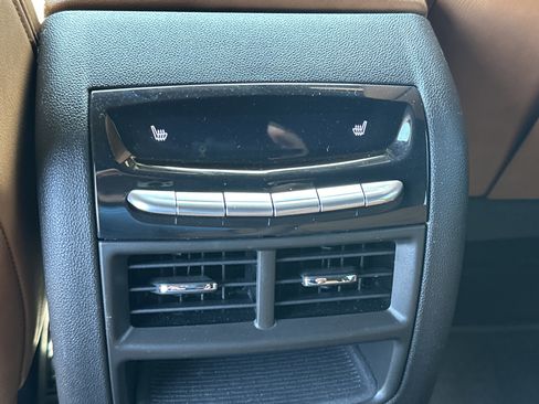 Used 2024 Cadillac XT5 Premium Luxury w/ Technology Package image 26