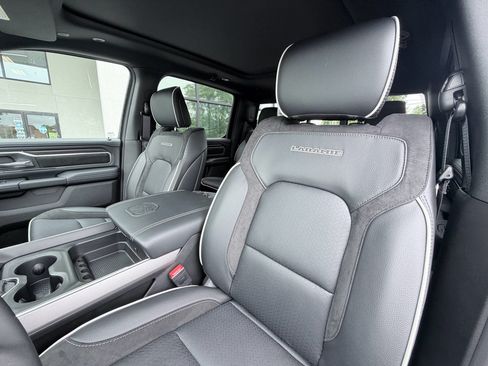 New 2026 RAM 1500 Laramie w/ Night Edition AWD/4WD image 21