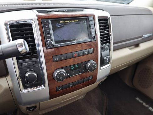 Used 2011 RAM 2500 Laramie w/ Cold Weather Group image 15