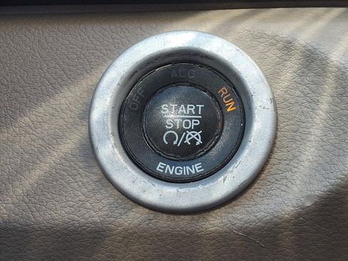 Used 2014 RAM 1500 Laramie Longhorn w/ Convenience Group image 7