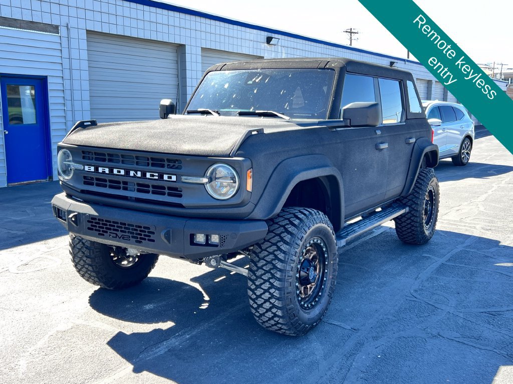 Used 2021 Ford Bronco 4-Door AWD/4WD image 2