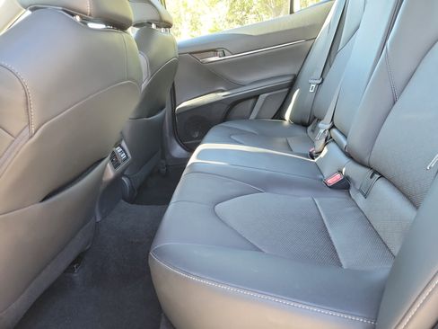 Used 2023 Toyota Camry XSE image 15