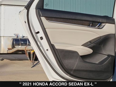 Used 2021 Honda Accord EX-L image 18