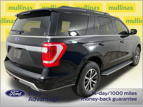 Certified 2021 Ford Expedition XLT image 4