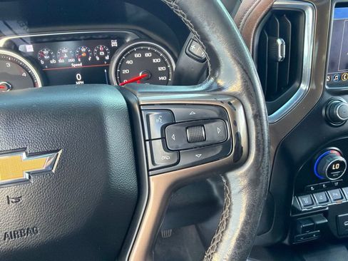 Used 2022 Chevrolet Silverado 3500 High Country w/ Safety Package II AWD/4WD image 32