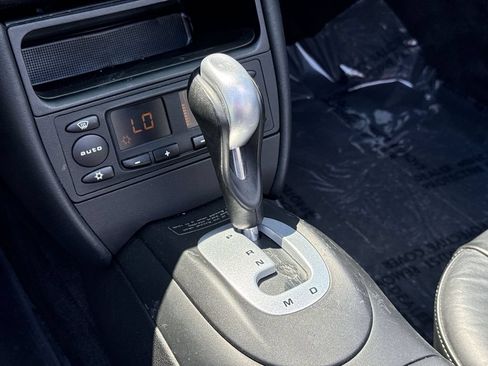 Used 2004 Porsche 911 Turbo AWD/4WD image 22