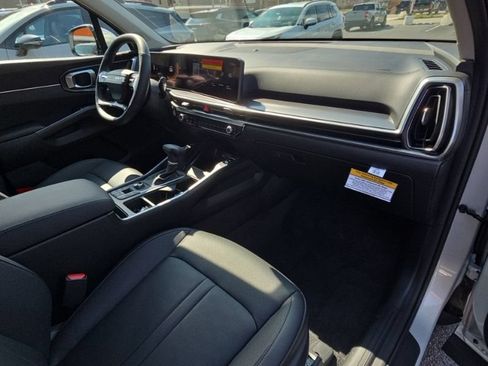New 2026 Kia Sorento S AWD/4WD image 14