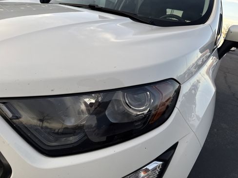 Used 2018 Ford EcoSport SES image 10