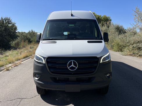 New 2025 Mercedes-Benz Sprinter 2500 image 7