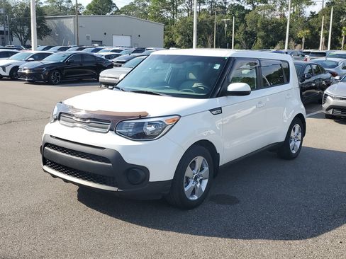 Used 2018 Kia Soul image 3