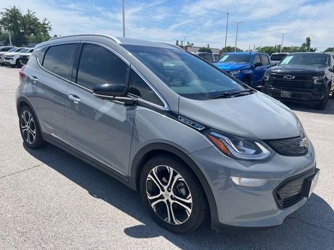 Used 2020 Chevrolet Bolt Premier w/ Infotainment Package image 1