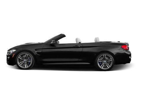 Used 2016 BMW M4 Convertible image 21