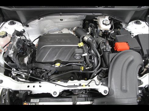 Certified 2024 Buick Encore GX Preferred FWD image 18