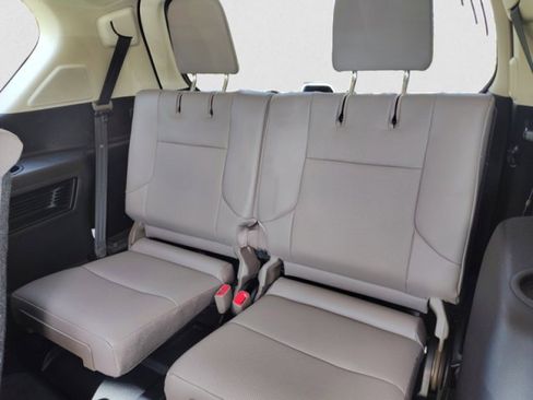 Used 2023 Lexus GX 460 Premium w/ Premium Plus Package image 20