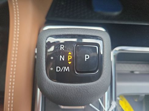 New 2026 Nissan Pathfinder Platinum FWD image 23