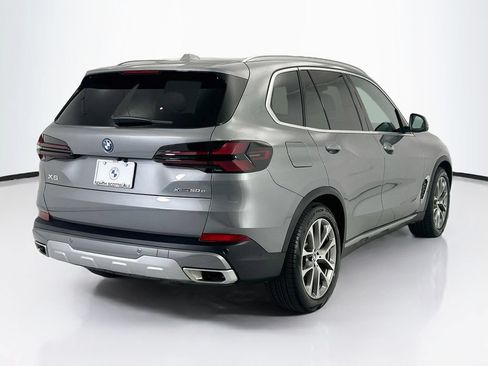 Used 2026 BMW X5 xDrive50e w/ Climate Comfort Package AWD/4WD image 5
