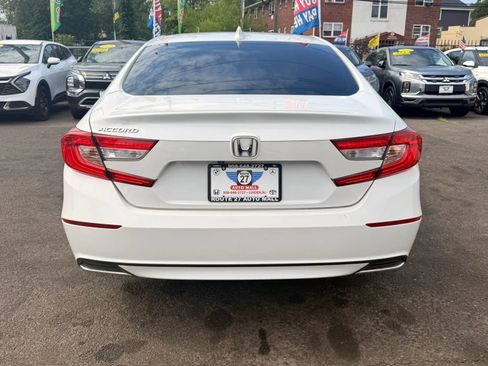 Used 2021 Honda Accord LX image 6