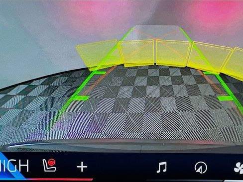 Used 2025 BMW X5 sDrive40i image 25