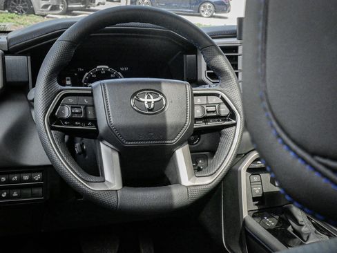 Used 2026 Toyota Sequoia Platinum image 6