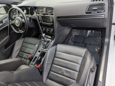 Used 2017 Volkswagen Golf R 4-Door image 20