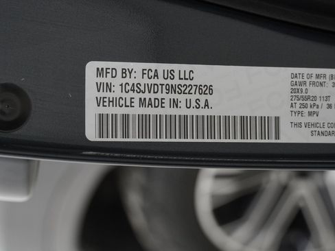 Used 2022 Jeep Wagoneer Series III w/ Flexible Seating Group image 52