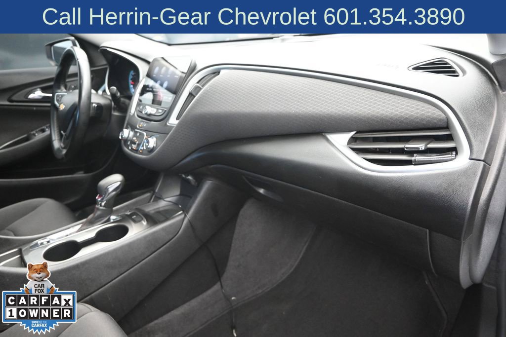 Used 2023 Chevrolet Malibu RS FWD image 23