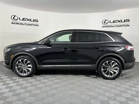 Used 2022 Lincoln Nautilus Reserve w/ Equipment Group 201A AWD/4WD image 10