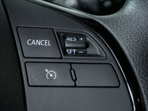Used 2023 Mitsubishi Eclipse Cross LE AWD/4WD image 26