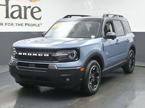 Used 2025 Ford Bronco Sport Outer Banks w/ Outer Banks Tech Package+ AWD/4WD image 7