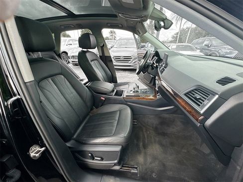 Used 2018 Audi Q5 2.0T Premium w/ Convenience Package image 28
