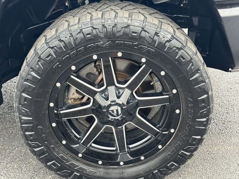 Used 2021 RAM 1500 Rebel w/ Rebel Level 1 Equipment Group AWD/4WD image 9