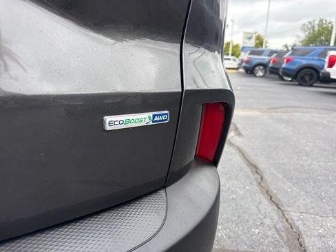 Used 2020 Ford Escape SE AWD/4WD image 9