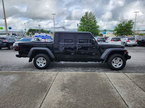 Used 2020 Jeep Gladiator Sport w/ Quick Order Package 24S AWD/4WD image 6