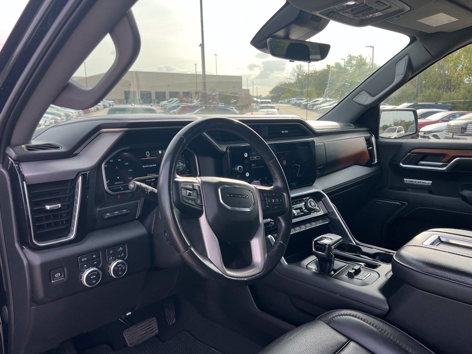 Used 2022 GMC Sierra 1500 Denali w/ Denali Reserve Package AWD/4WD image 22