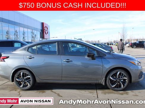 New 2025 Nissan Versa SR w/ Trunk Package image 3