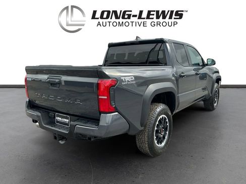 Used 2025 Toyota Tacoma TRD Off-Road image 7