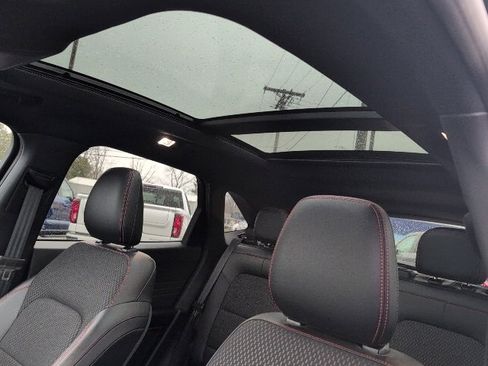 Used 2023 Ford Escape ST-Line w/ Tech Pack #1 image 3