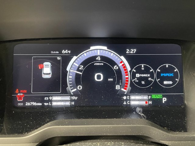 Used 2023 Toyota Sequoia Platinum AWD/4WD image 5