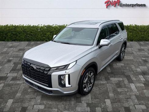 Used 2025 Hyundai Palisade SEL FWD image 5
